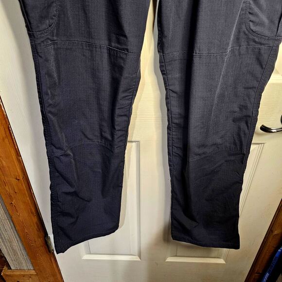 5.11 Tactical Cargo Pants – Men's 36x32, Dark Gray, Durable Utility Workwear - Picture 5 of 8